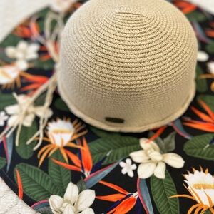 Caribbean Joe Sun hat new with tags, SPF 50